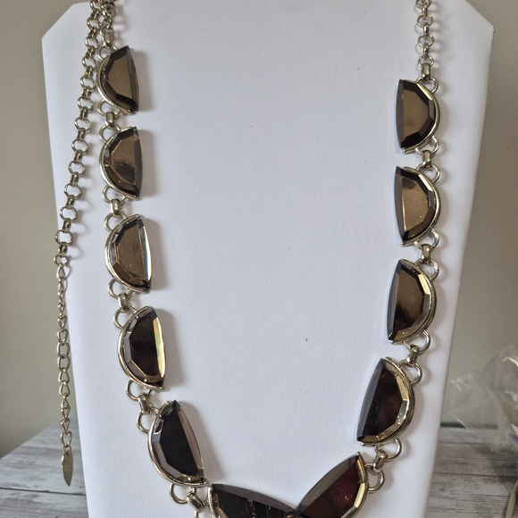 NWT Coldwater Creek Gold Tone Crescent Gem Necklace - Picture 13 of 14